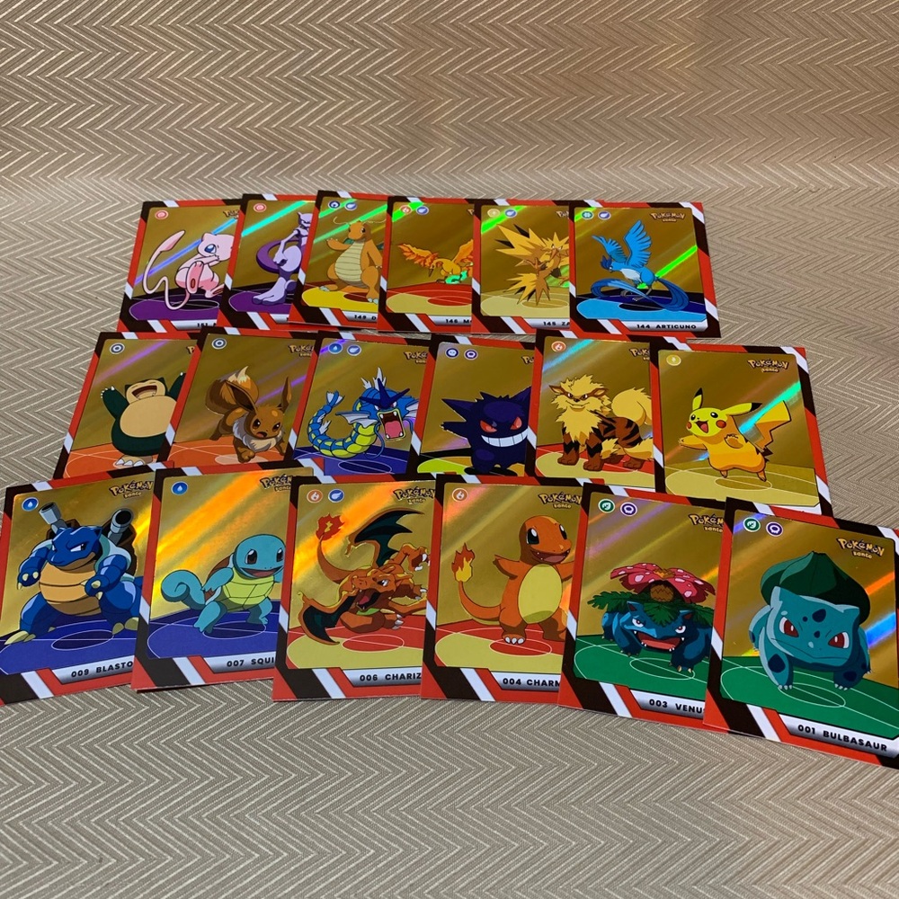 Pokemon Trading Cards Lot of 18